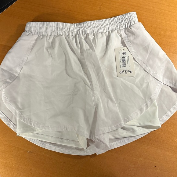 Year of Ours White Terrain Shorts 2.0 size Small - Picture 2 of 8